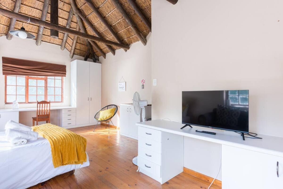 Mead, Pinelands Apartment Cape Town Exterior foto